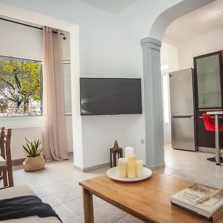 Evianna Apartament Mousata