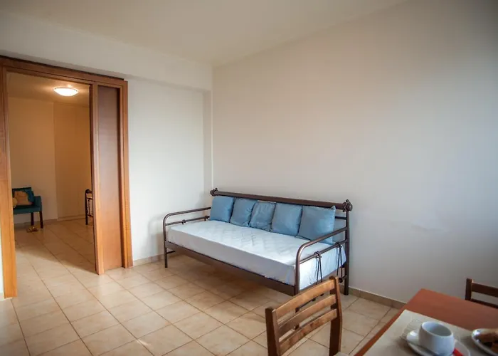 Evianna Apartamento Mousata