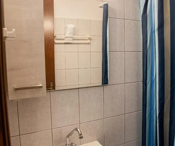 Evianna Apartment Mousata