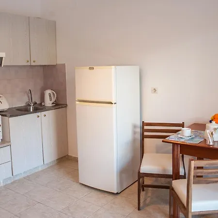 爱维纳公寓 莫斯塔